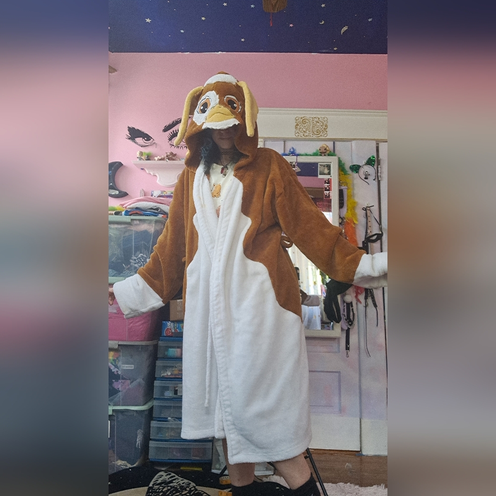 SOLD! Men's Gizmo Frm Gremlins Hooded Robe- Limited Edition - Picture 11 of 13